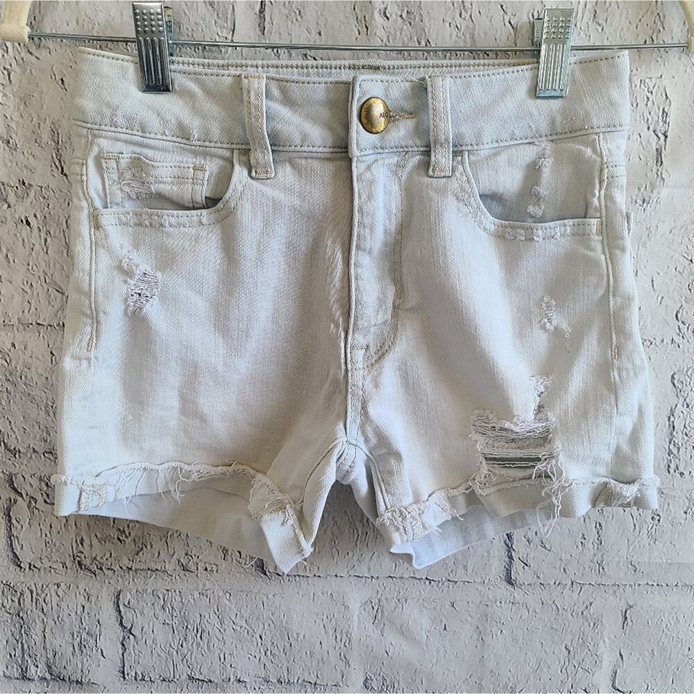 American‎ Eagle Hi-Rise Shortie Distressed Light Wash Denim Shorts 00